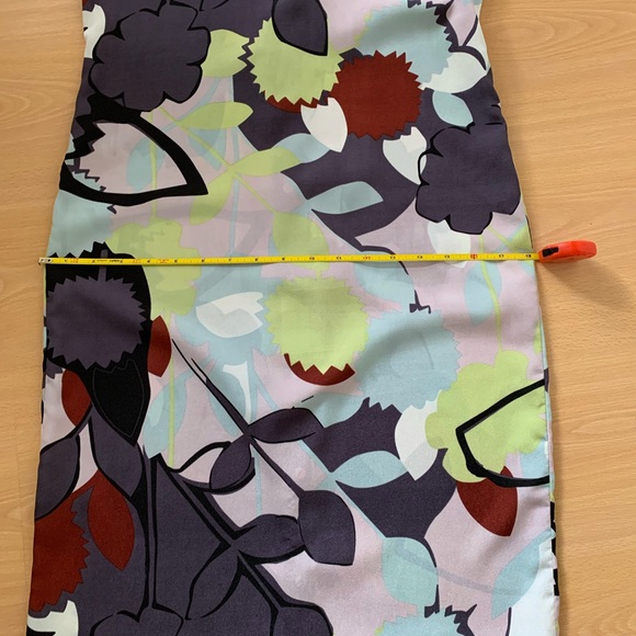 Diane von Furstenburg 100% Silk Dress Size 2 - Picture 7 of 14